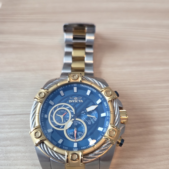 Invicta Men's Gold and Silver Watch with Blue Dial - Picture 1 of 3